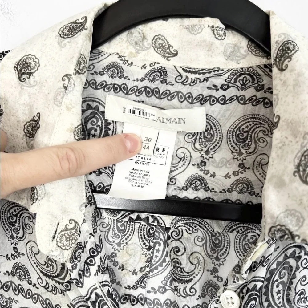BALMAIN Size 30/44 • Print 100% Silk Button Down Top Blouse.
